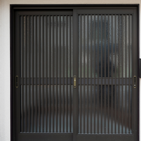 Porte d’entrée isolante contribuant à améliorer l’efficacité énergétique et l’isolation thermique de la maison